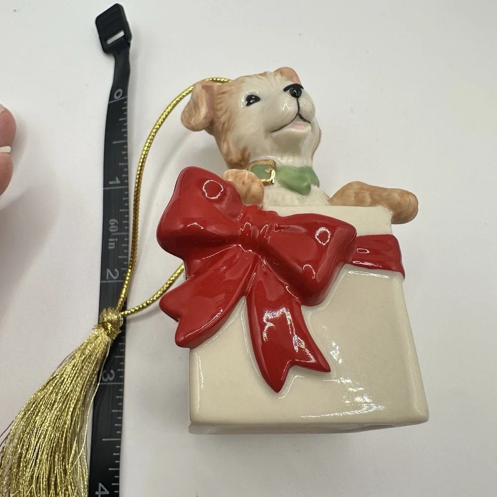 Lenox Dog in the Gift Present Box Furry‎ Friend Ornament Brown Porcelain